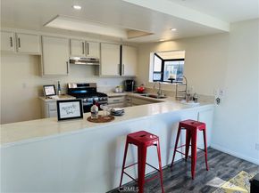 850 W 157th 6, Gardena CA 90247