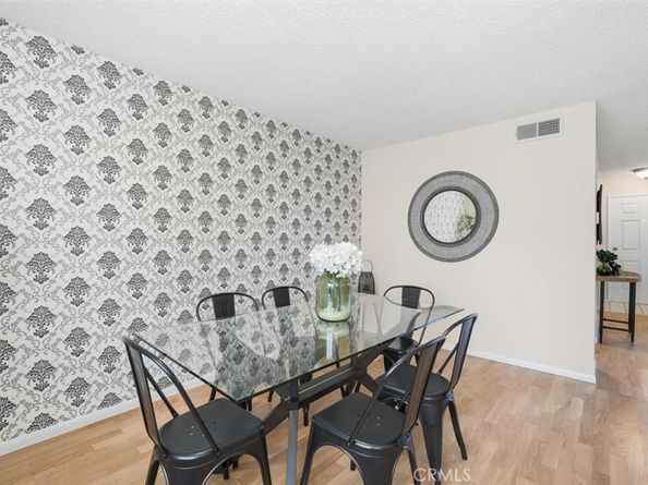 3101 Plaza Del Amo 8, Torrance CA 90503