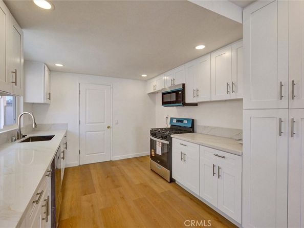 1807 E Calstock, Carson CA 90746
