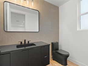 11410 W Calvert Street, North Hollywood CA 91606