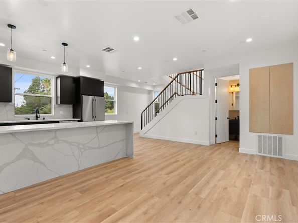 11410 W Calvert Street, North Hollywood CA 91606