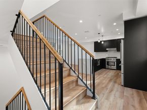 11410 W Calvert Street, North Hollywood CA 91606