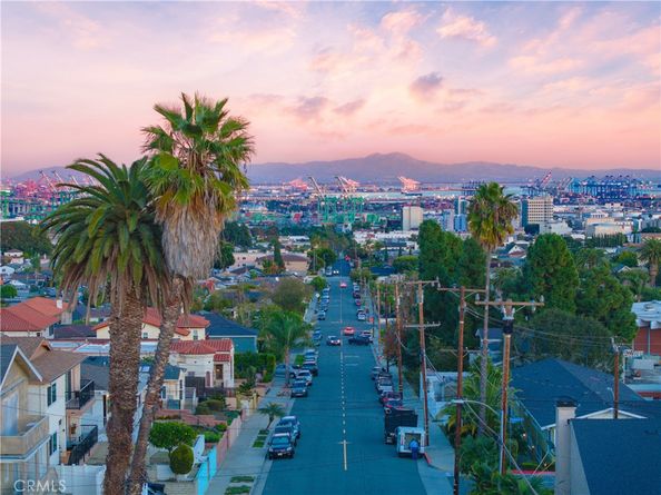 243 S Hanford, San Pedro CA 90732