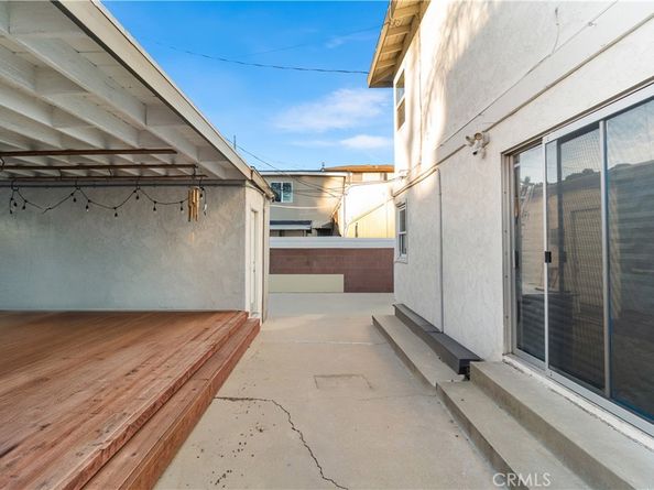 243 S Hanford, San Pedro CA 90732