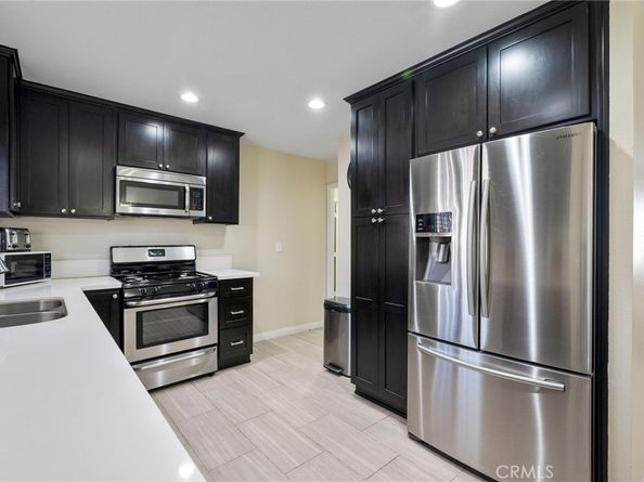 857 E 109th, Los Angeles CA 90059