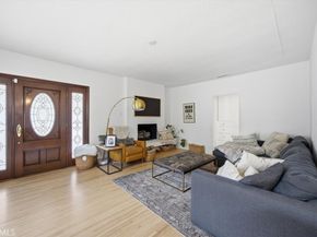 1826 10th Street, Manhattan Beach CA 90266