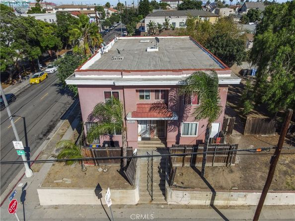 902 S Mesa Street, San Pedro CA 90731