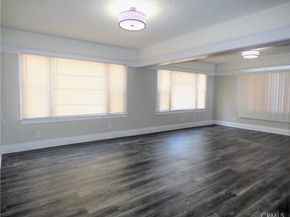 728 Lime Ave Ave, Long Beach CA 90813