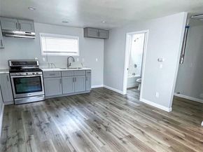 728 Lime Ave Ave, Long Beach CA 90813