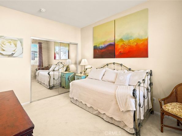 1827 Barry Avenue 2, Los Angeles CA 90025