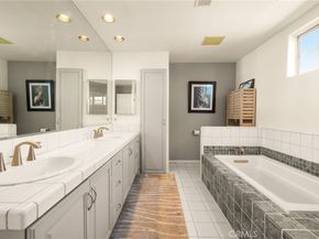 1827 Barry Avenue 2, Los Angeles CA 90025