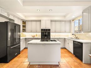 1827 Barry Avenue 2, Los Angeles CA 90025