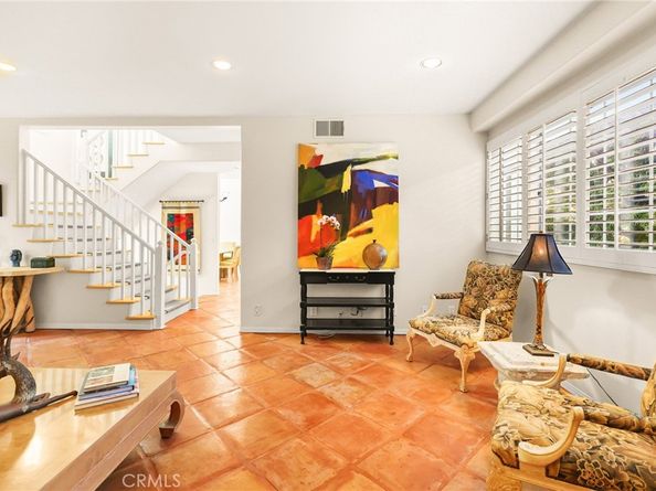 1827 Barry Avenue 2, Los Angeles CA 90025