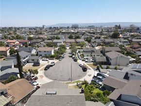 20318 Regina Avenue, Torrance CA 90503