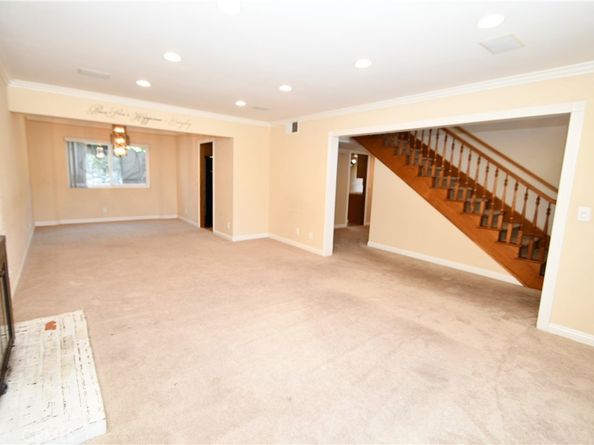 20318 Regina Avenue, Torrance CA 90503