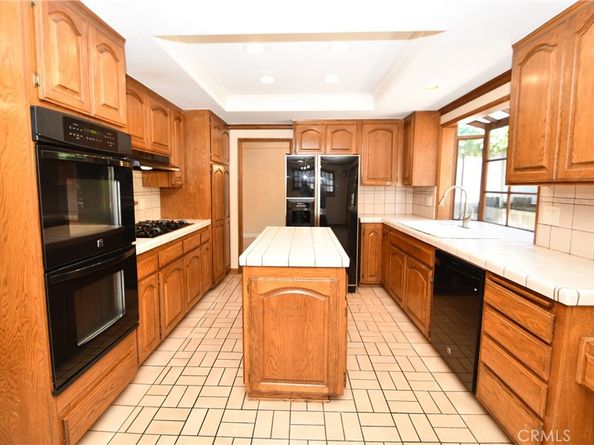 20318 Regina Avenue, Torrance CA 90503