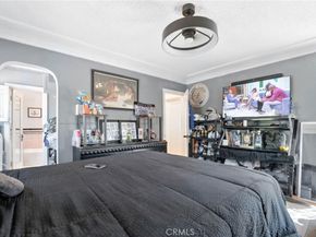 1912 W 76th Street, Los Angeles CA 90047