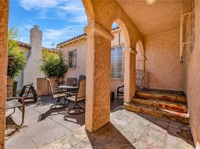 1912 W 76th Street, Los Angeles CA 90047