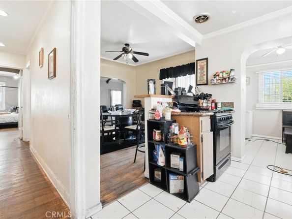 1912 W 76th Street, Los Angeles CA 90047