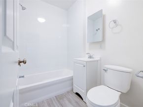 12 & 12.5 25th Place 2, Venice CA 90291