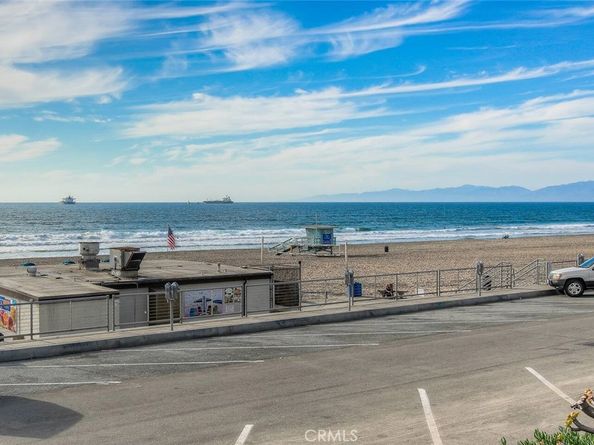 200 Moonstone Street, Manhattan Beach CA 90266