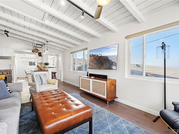 200 Moonstone Street, Manhattan Beach CA 90266
