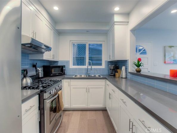 200 Moonstone Street, Manhattan Beach CA 90266