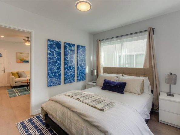 200 Moonstone Street, Manhattan Beach CA 90266