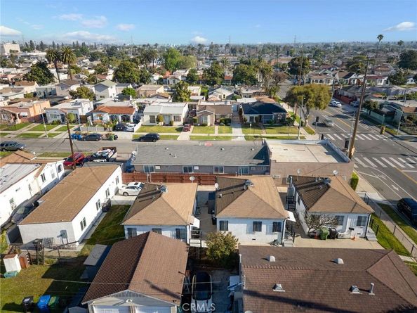 10405 S Hoover Street, Los Angeles CA 90044