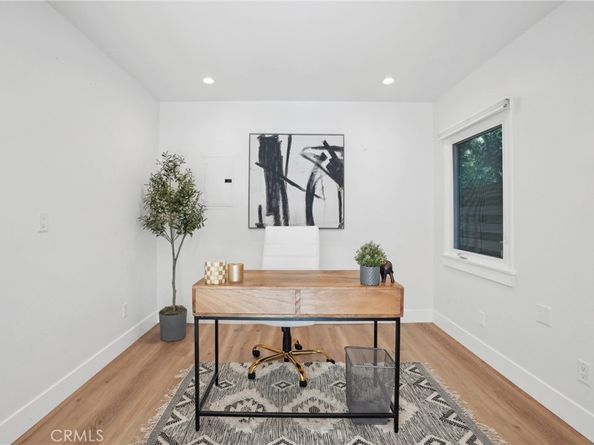 2501 N Poinsettia Avenue, Manhattan Beach CA 90266