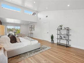 2501 N Poinsettia Avenue, Manhattan Beach CA 90266