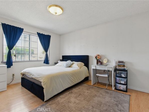 302 E 213th Street, Carson CA 90745