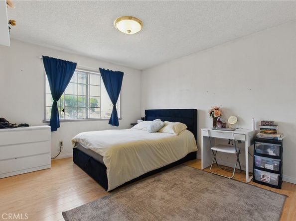 302 E 213th Street, Carson CA 90745