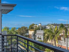 436 32nd St., Manhattan Beach CA 90266