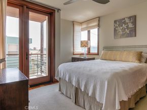 436 32nd St., Manhattan Beach CA 90266