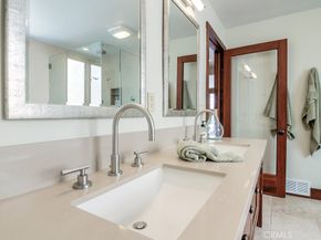 436 32nd St., Manhattan Beach CA 90266