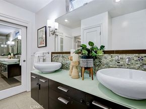 320 31 Street, Manhattan Beach CA 90266