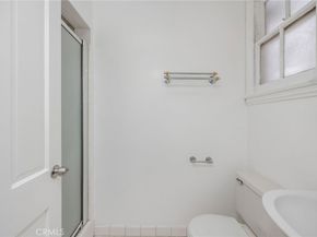 10370 Ashton Avenue, Los Angeles CA 90024