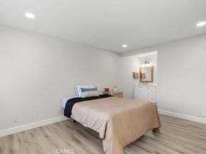 1353 Termino Avenue, Long Beach CA 90804