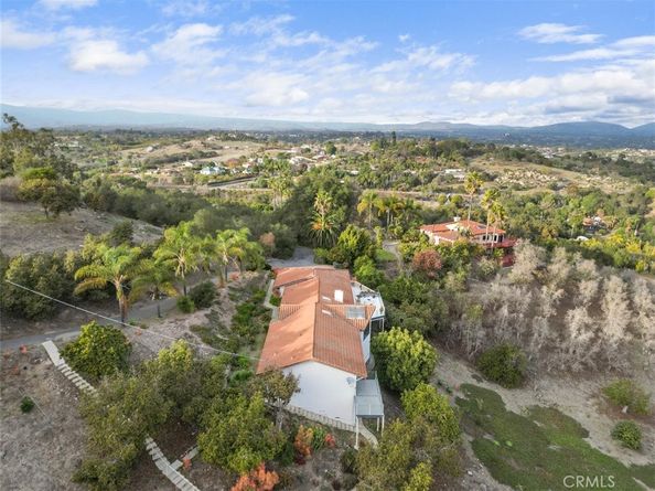 5088 San Jacinto Circle West, Fallbrook CA 92028