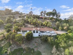5088 San Jacinto Circle West, Fallbrook CA 92028