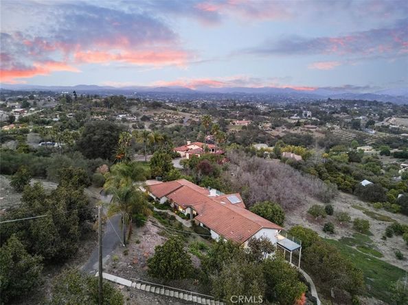 5088 San Jacinto Circle West, Fallbrook CA 92028