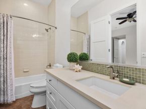 2925 Valley St, Carlsbad CA 92008