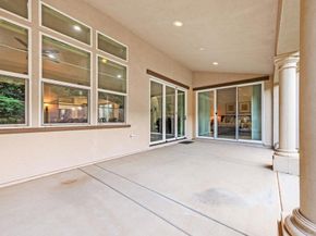 2925 Valley St, Carlsbad CA 92008