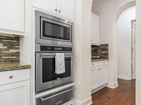 2925 Valley St, Carlsbad CA 92008