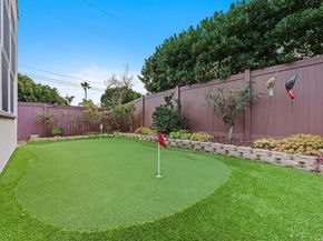 2925 Valley St, Carlsbad CA 92008