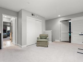 2537 Navarra Drive 9B, Carlsbad CA 92009