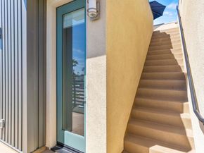 1573 Vista Del Mar Way 4, Oceanside CA 92054