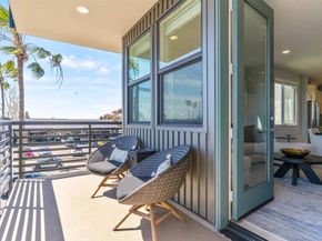 1573 Vista Del Mar Way 4, Oceanside CA 92054