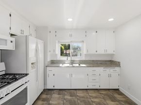 2652 Jefferson Street, Carlsbad CA 92008